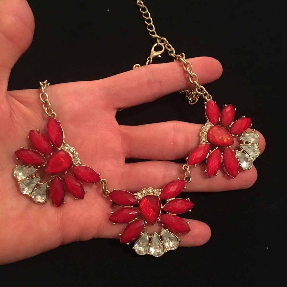 Red and White Rhinestone Cleopatra Bib Necklace